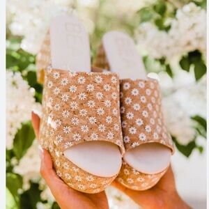 Beige Floral Women's Shoes